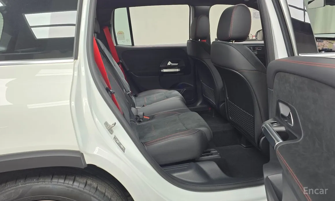 Mercedes-Benz GLB-Class 2020 AMG GLB35 4MATIC