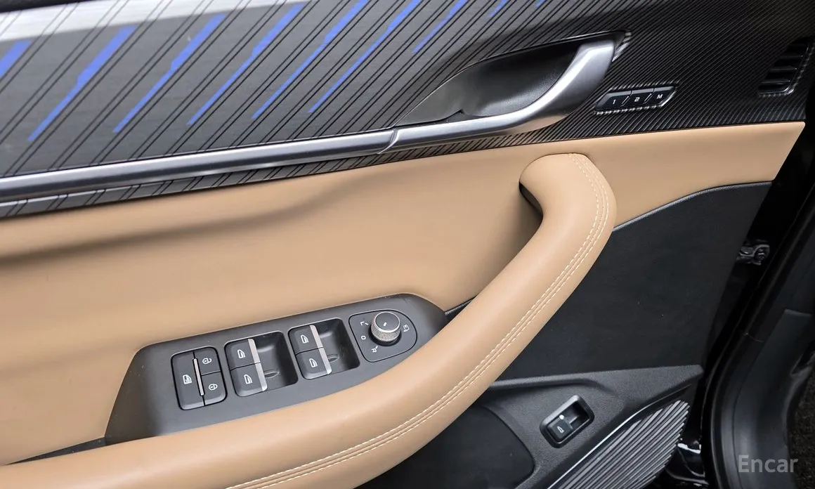 Renault Grand Koleos 2024 1.5 E-TECH Iconic 2WD