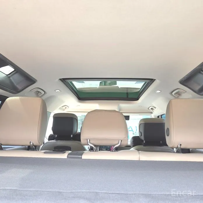 Land Rover Defender 2020 110 D300 HSE