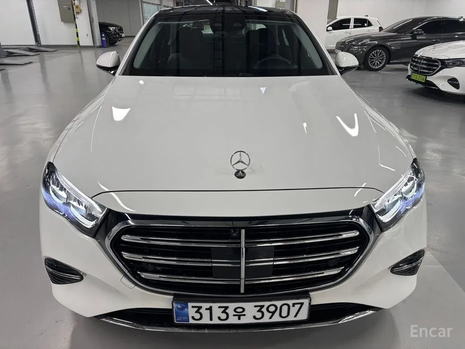 Mercedes-Benz E-Class 2024 E220d 4MATIC Exclusive
