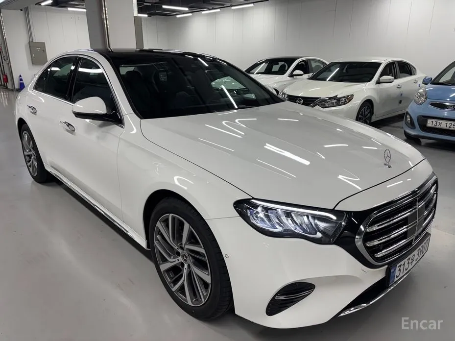 Mercedes-Benz E-Class 2024 E220d 4MATIC Exclusive