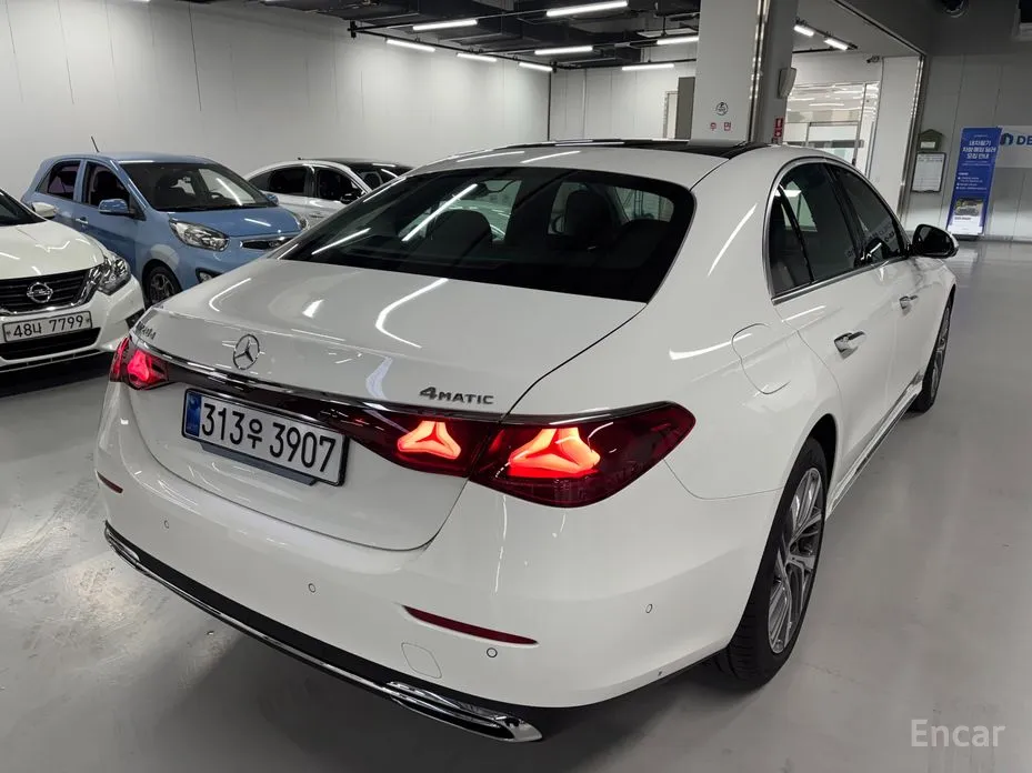 Mercedes-Benz E-Class 2024 E220d 4MATIC Exclusive