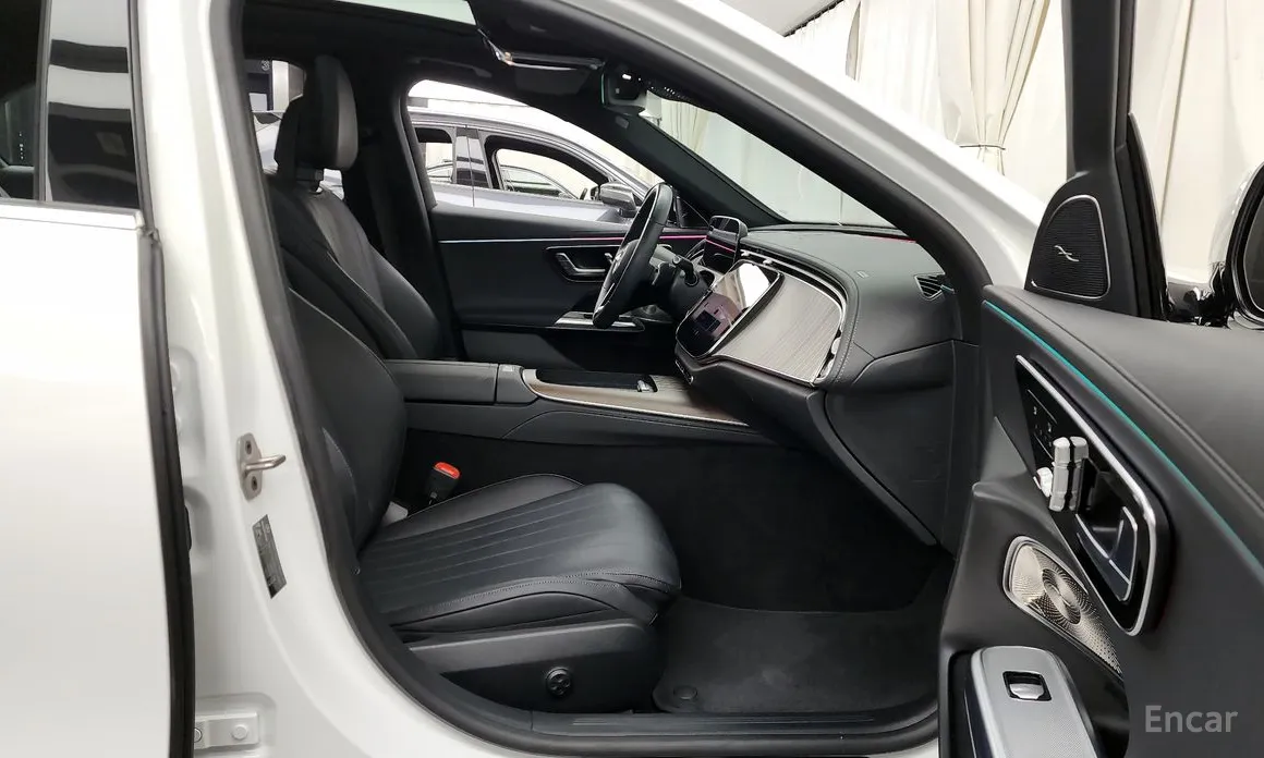 Mercedes-Benz E-Class 2024 E350e 4MATIC