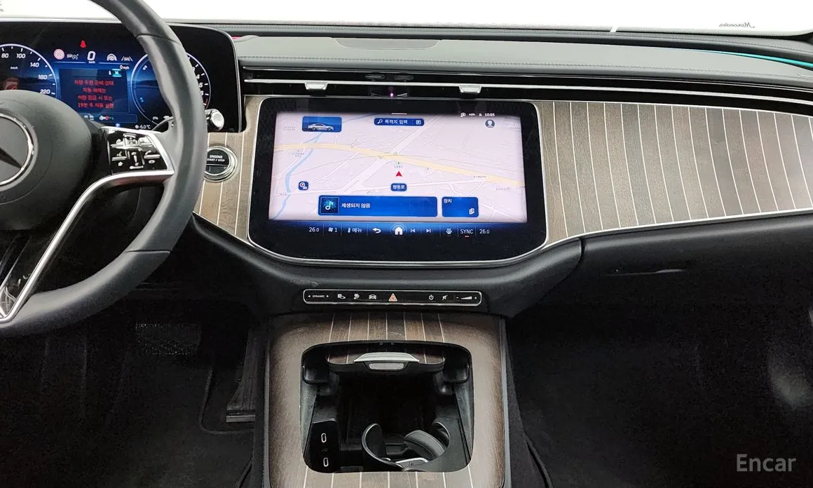 Mercedes-Benz E-Class 2024 E350e 4MATIC