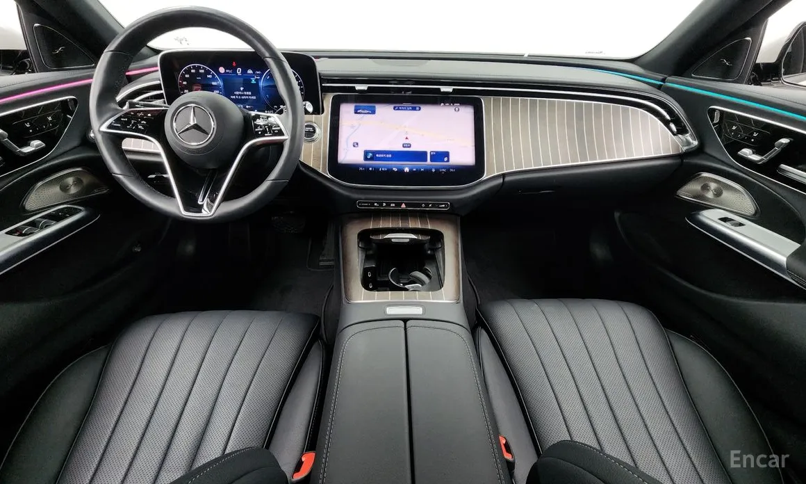 Mercedes-Benz E-Class 2024 E350e 4MATIC