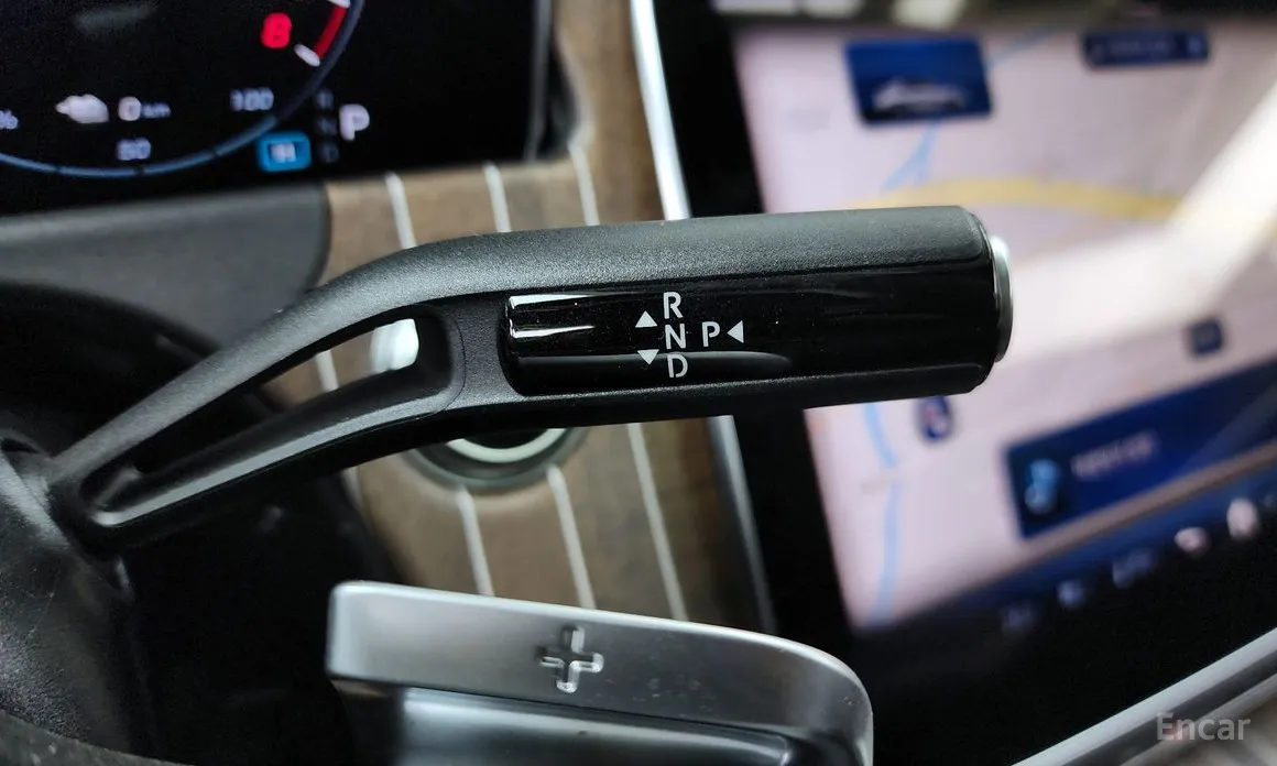 Mercedes-Benz E-Class 2024 E350e 4MATIC