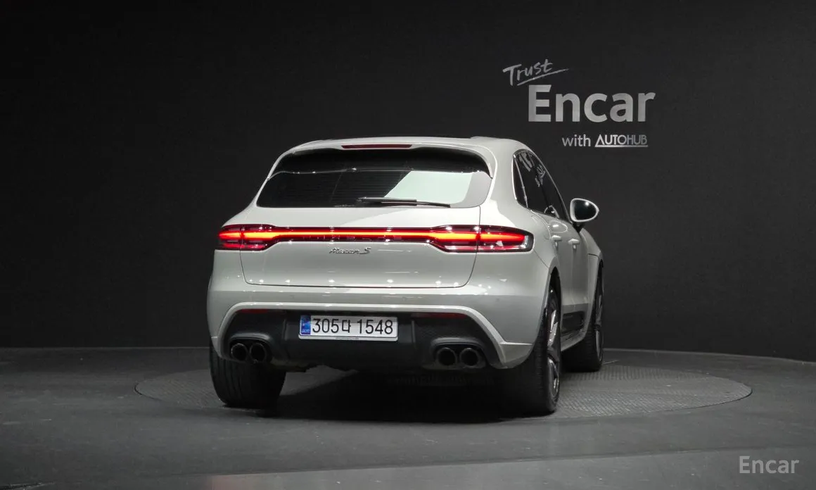 2014 Porsche Macan