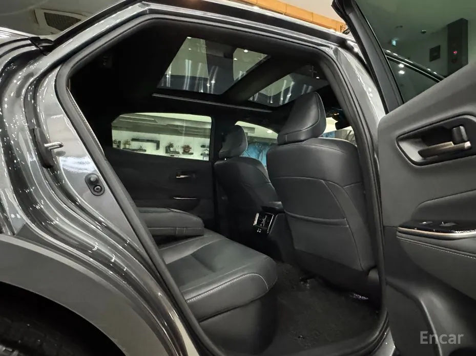 Toyota Crown 2023 2.5 4WD Hybrid