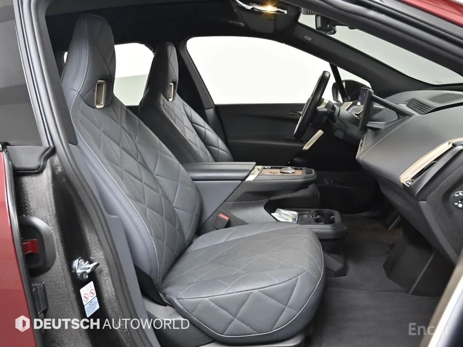 BMW iX 2021 xDrive50 Sports Plus