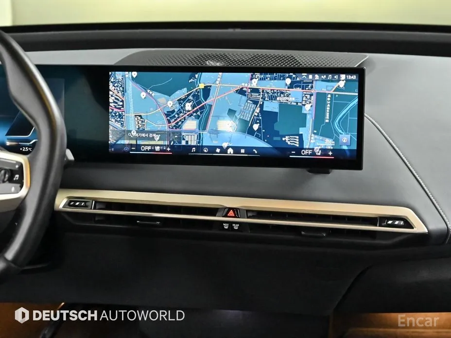 BMW iX 2021 xDrive50 Sports Plus