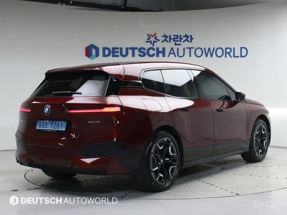 BMW iX 2021 xDrive50 Sports Plus