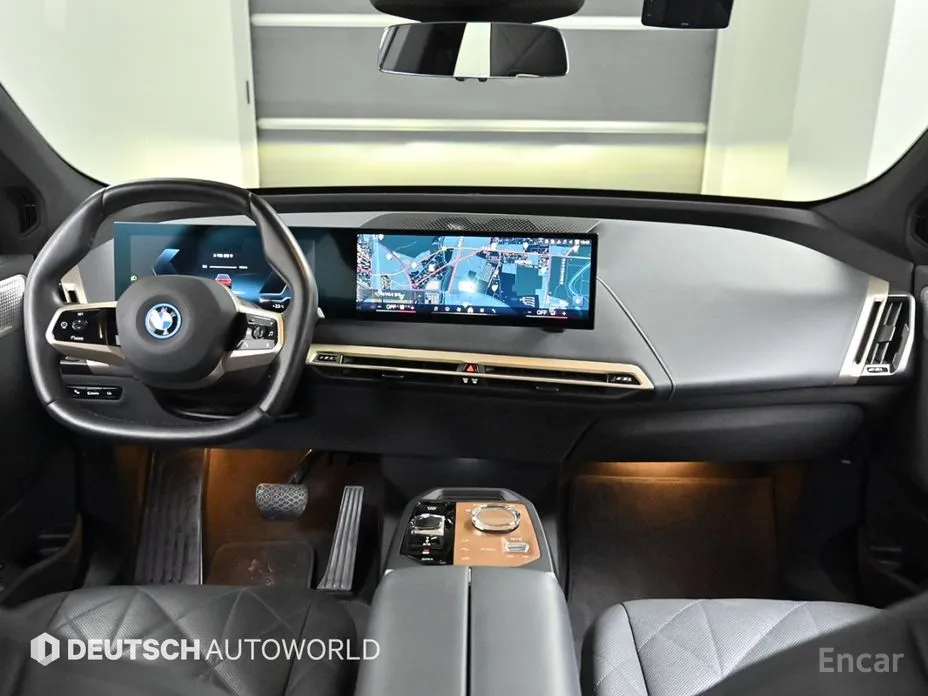 BMW iX 2021 xDrive50 Sports Plus