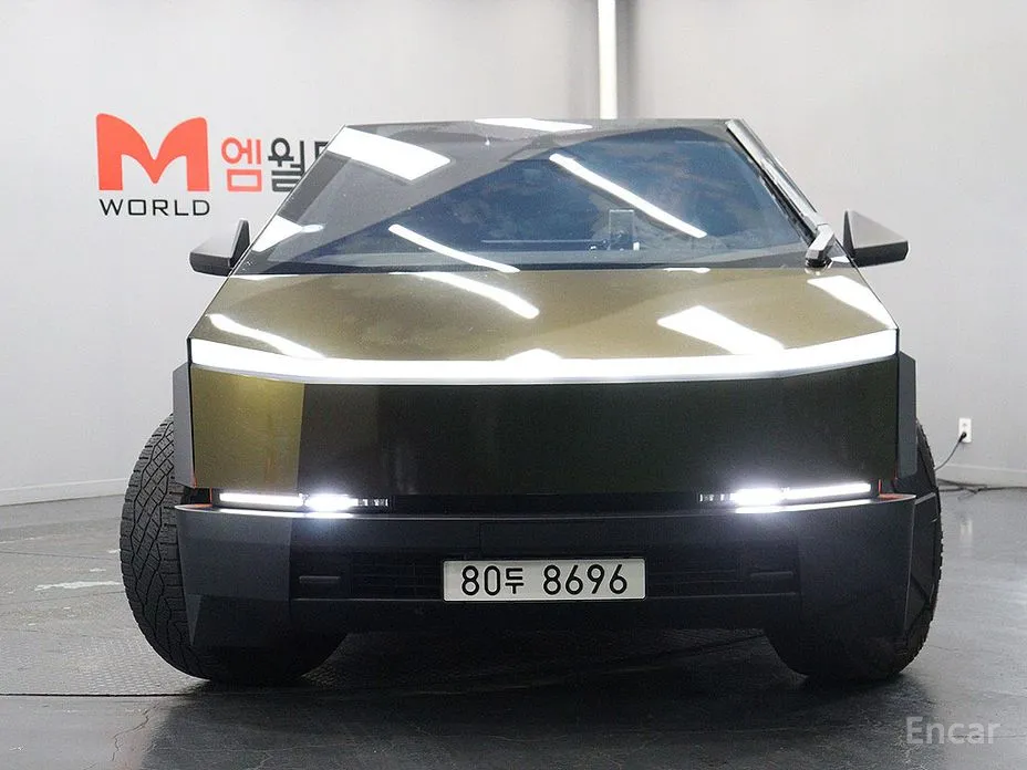 2023 Tesla Cybertruck