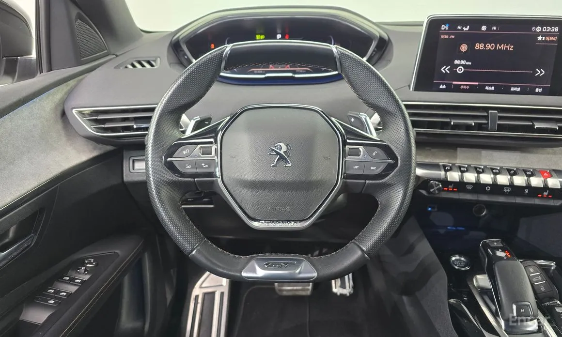 Peugeot 3008 2017 1.5 BlueHDi GT