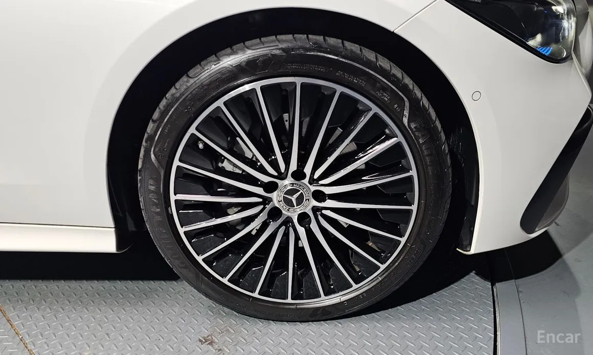 Mercedes-Benz CLE-Class 2024 CLE200 Coupe