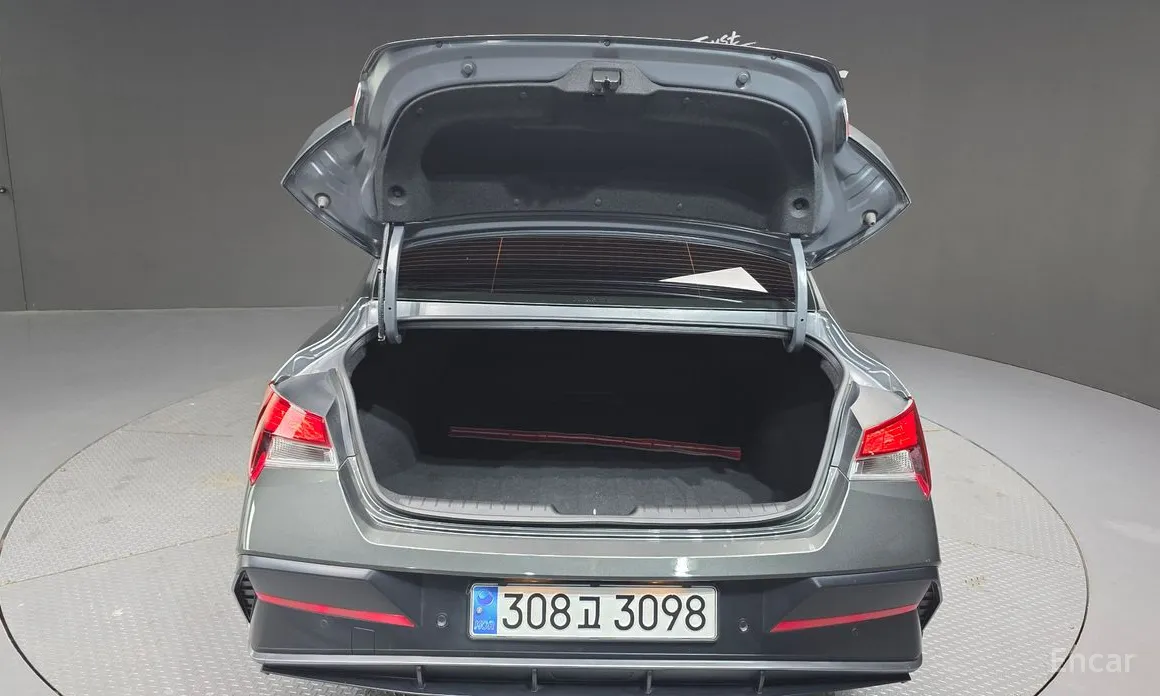 Hyundai Avante 2023 Modern