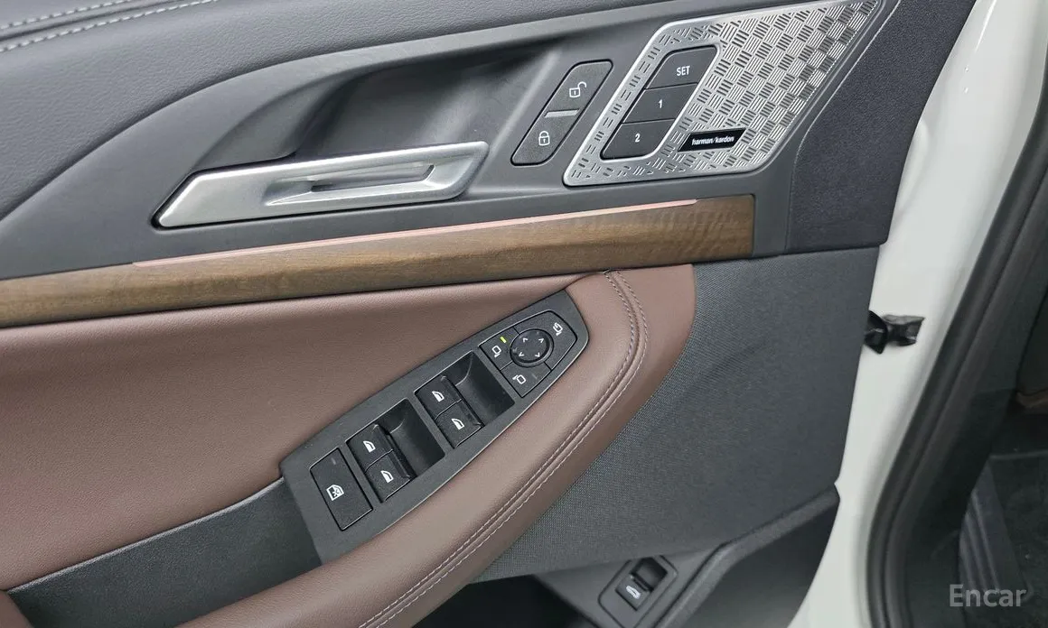 BMW 2 Series 2022 220i Luxury