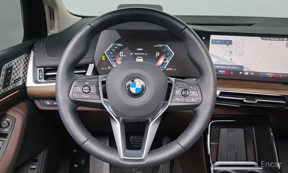 BMW 2 Series 2022 220i Luxury