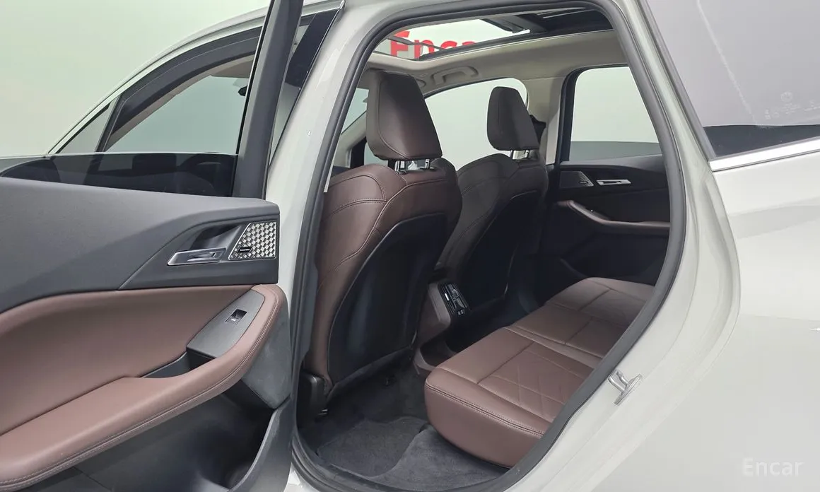 BMW 2 Series 2022 220i Luxury