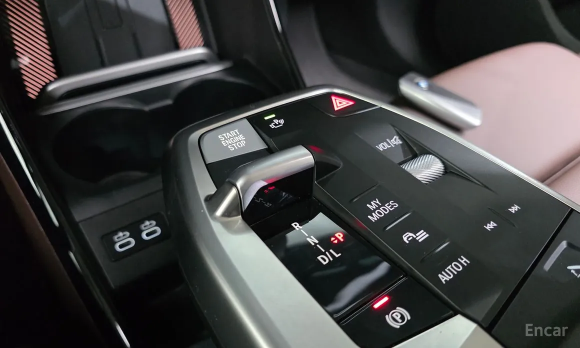 BMW 2 Series 2022 220i Luxury