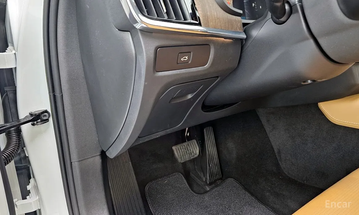 Volvo V90 2017 B6 Ultimate AWD