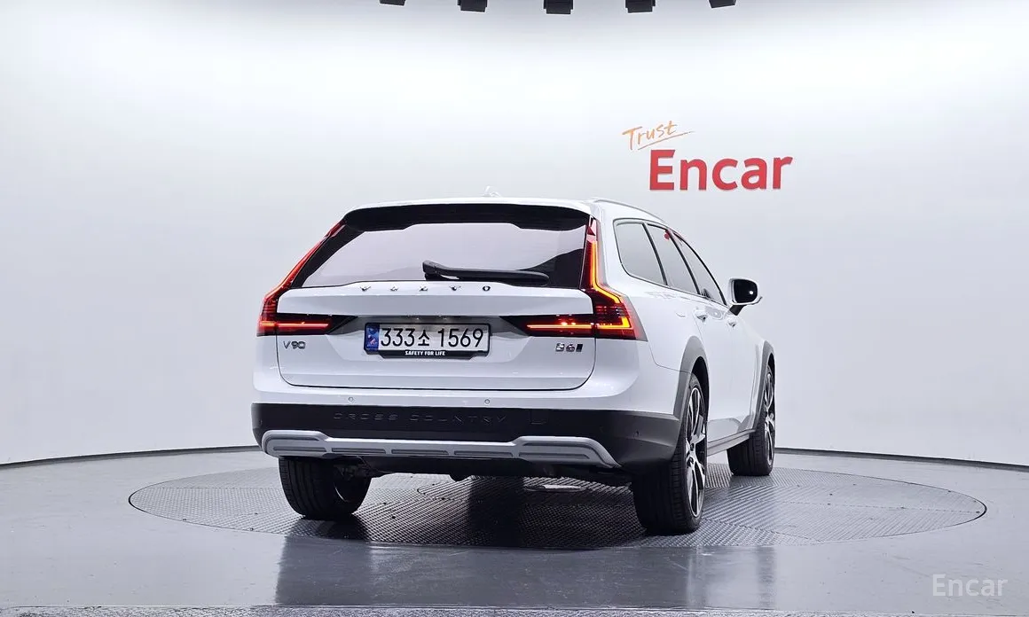 Volvo V90 2017 B6 Ultimate AWD