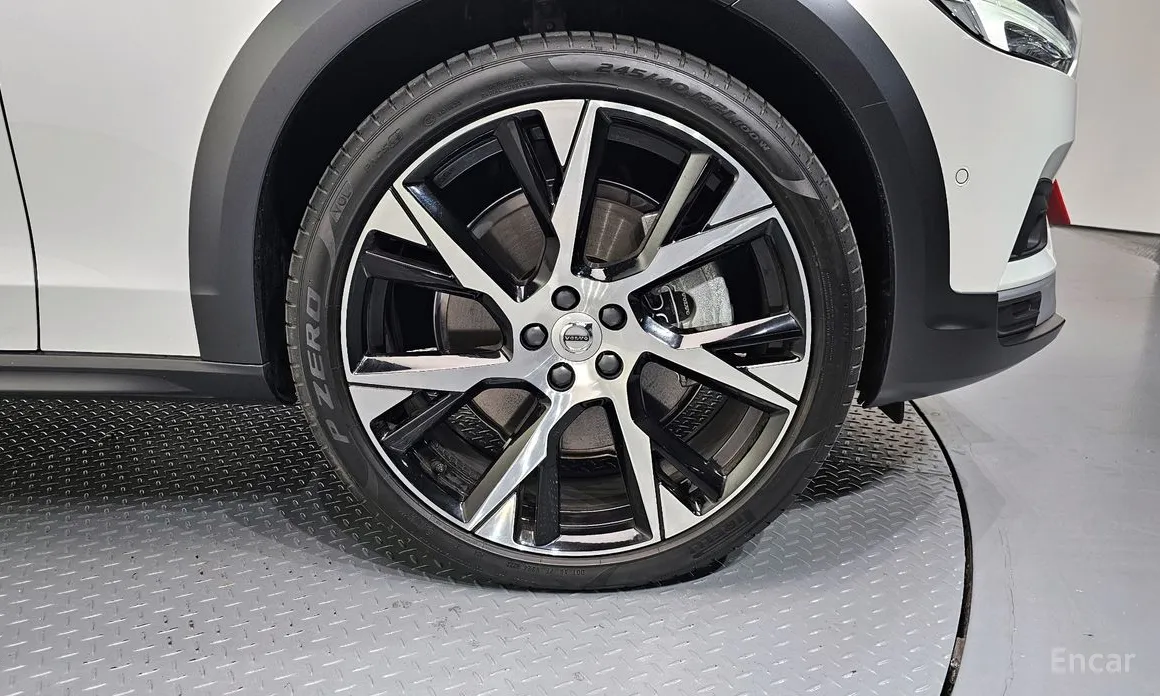 Volvo V90 2017 B6 Ultimate AWD