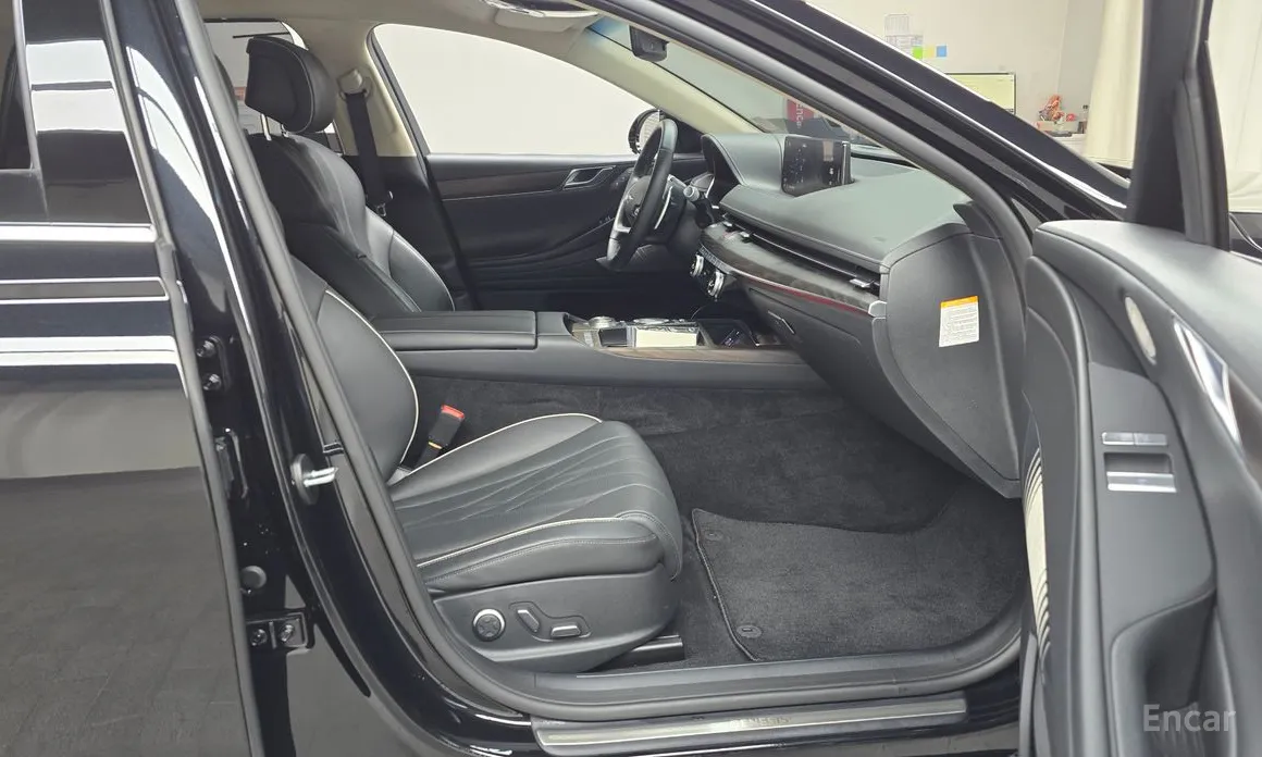 Genesis G80 2021 e-AWD