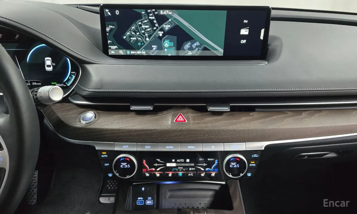 Genesis G80 2021 e-AWD