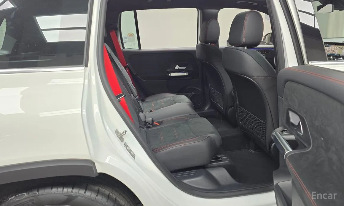 Mercedes-Benz GLB-Class 2020 AMG GLB35 4MATIC