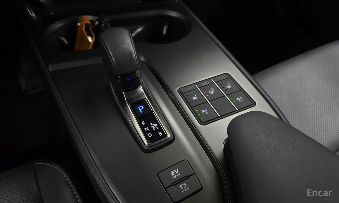 Lexus UX 2024 2.0 2WD