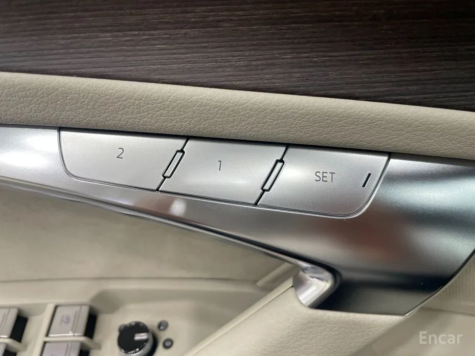 Audi A6 2019 45 TFSI Quattro Premium