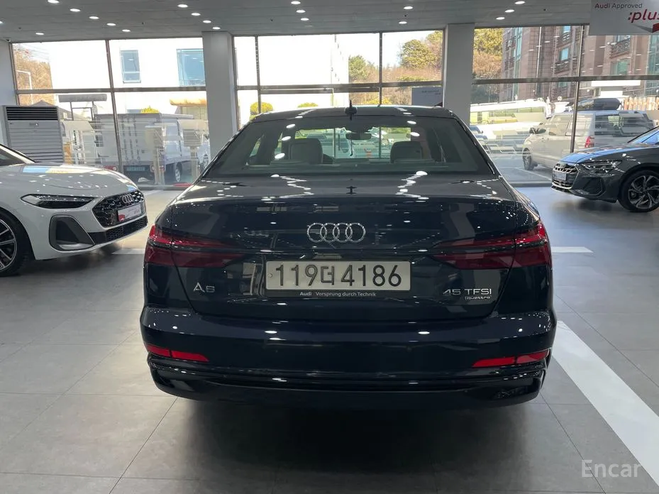 Audi A6 2019 45 TFSI Quattro Premium