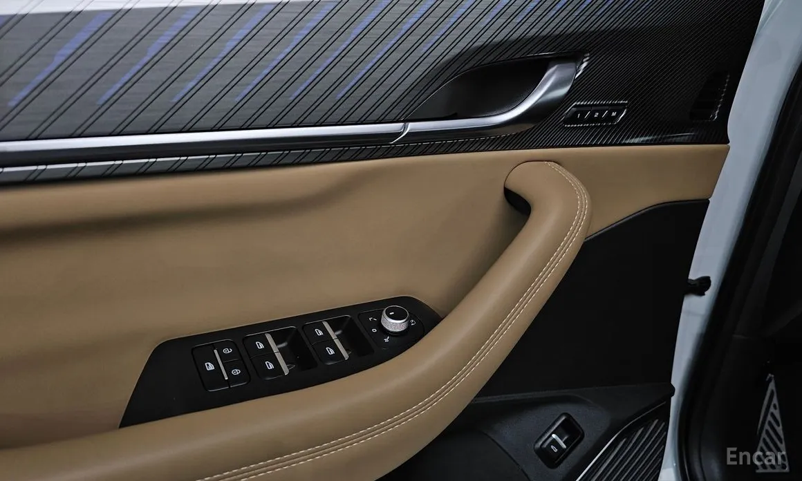 Renault Grand Koleos 2024 1.5 E-TECH Iconic 2WD