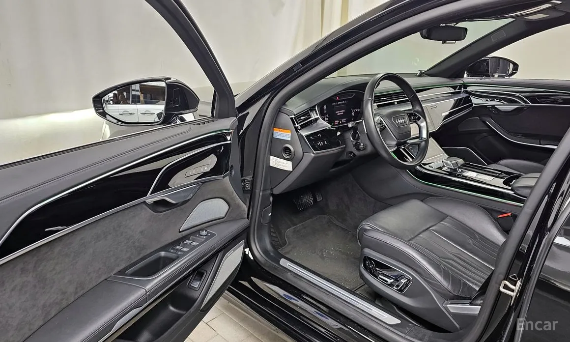 Audi A8 2018 55 TFSI Quattro LWB