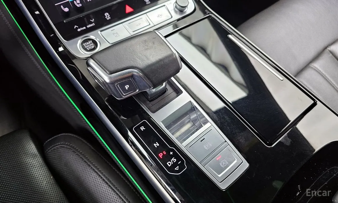 Audi A8 2018 55 TFSI Quattro LWB