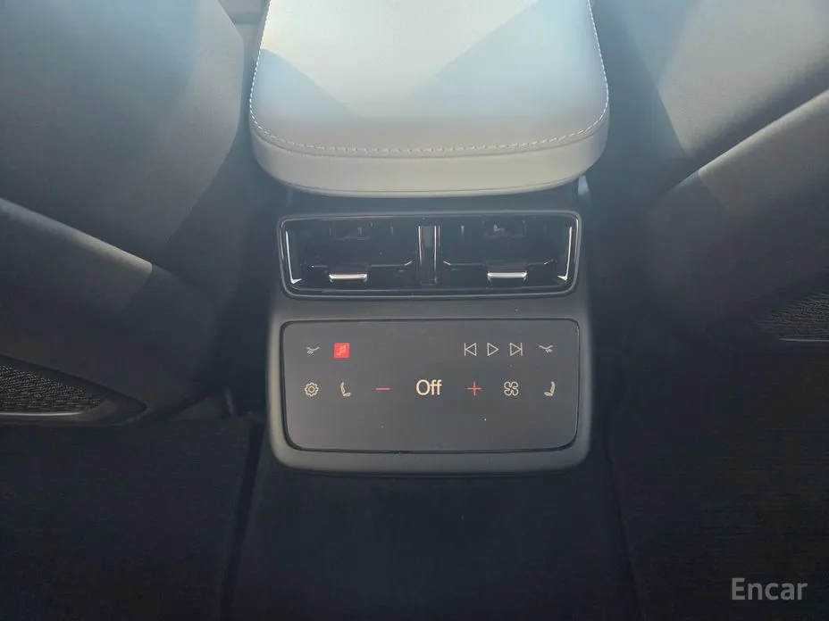 Polestar 4 2024 Long Range Duel Moter