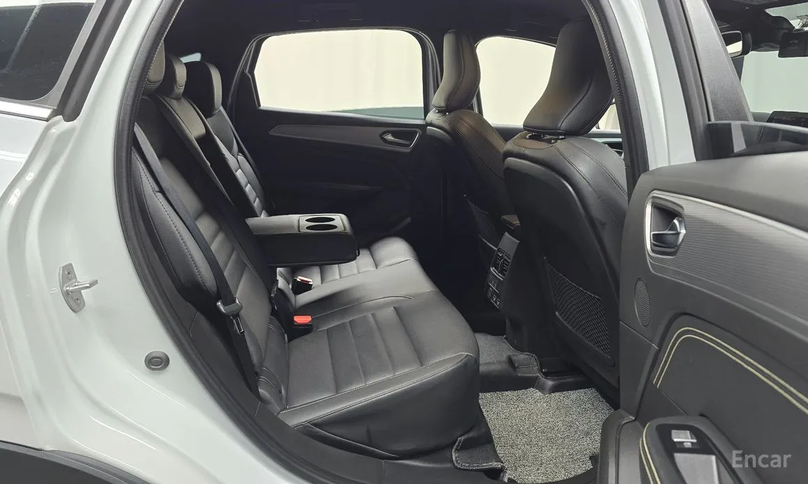 Renault Arkana 2024 1.3 TCe Iconic