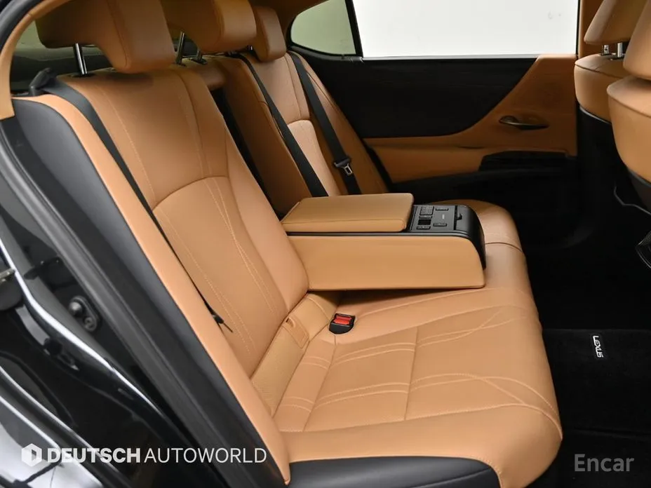 Lexus ES 2018 Luxury