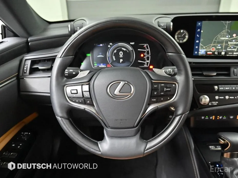 Lexus ES 2018 Luxury