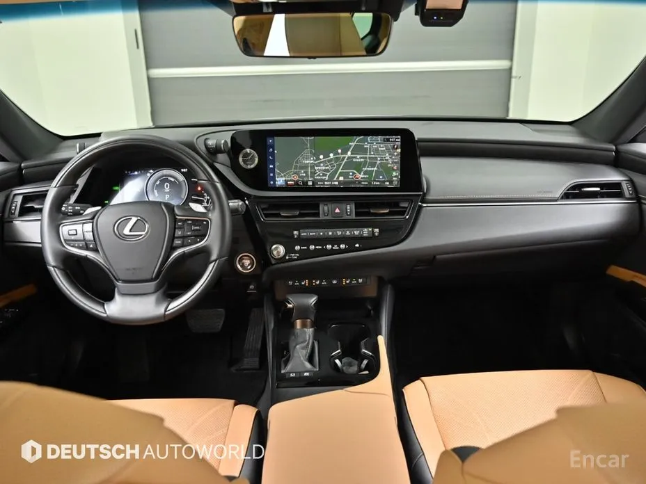 Lexus ES 2018 Luxury