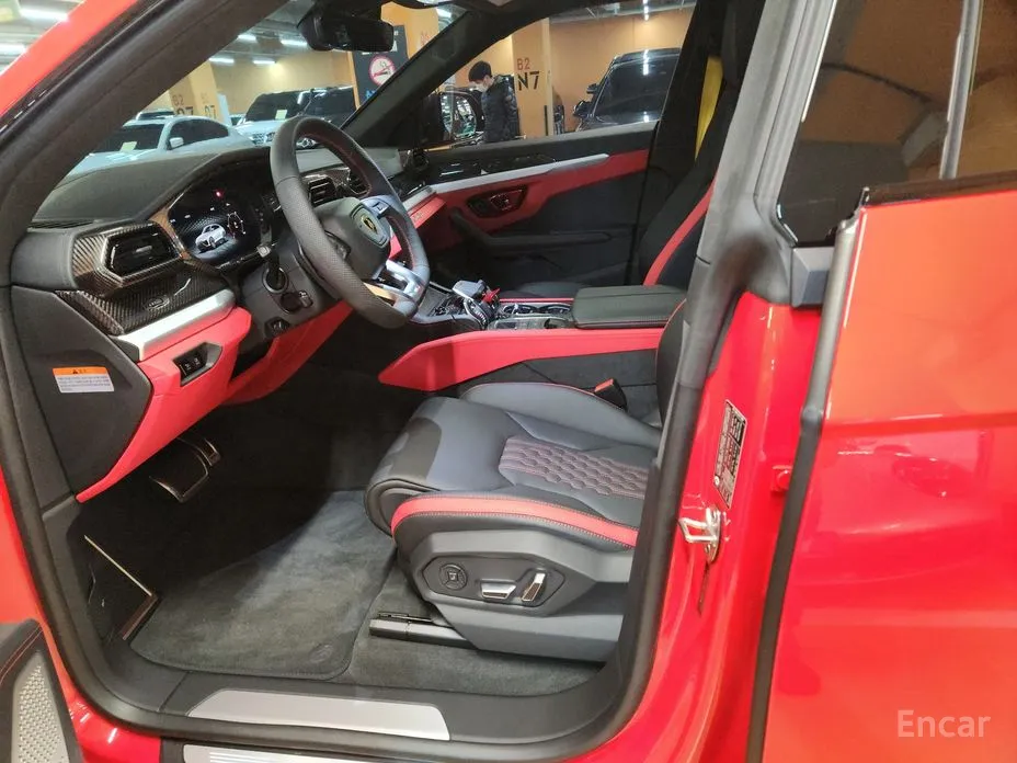 Lamborghini Urus 2018 4.0 V8 SE