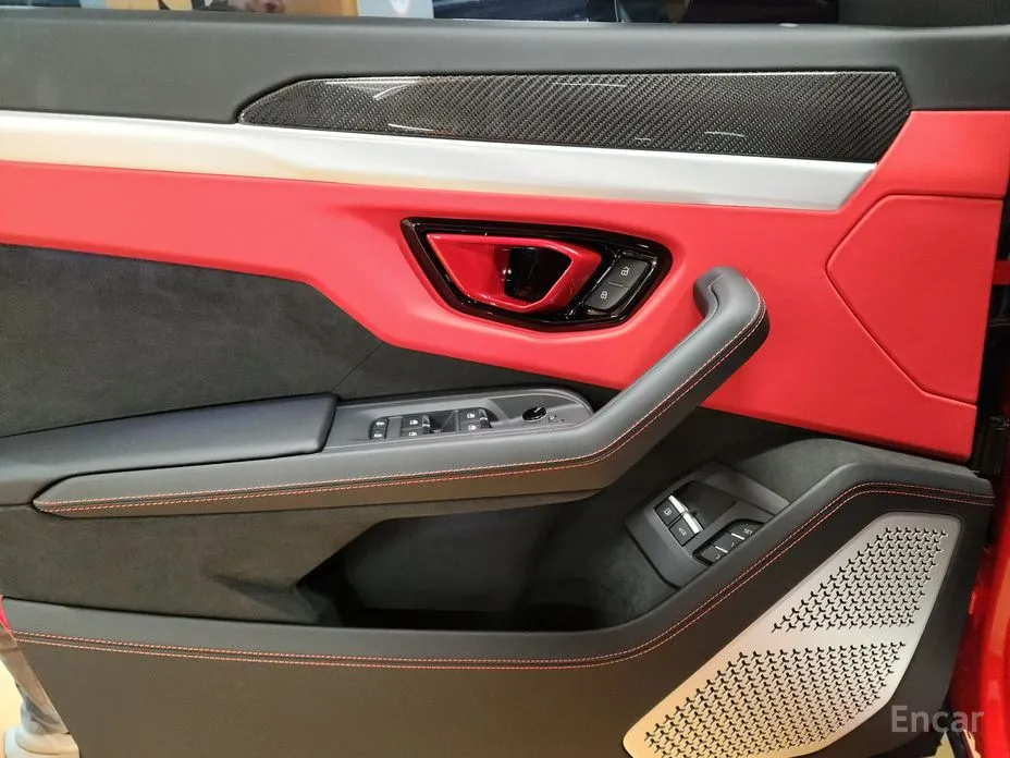 Lamborghini Urus 2018 4.0 V8 SE