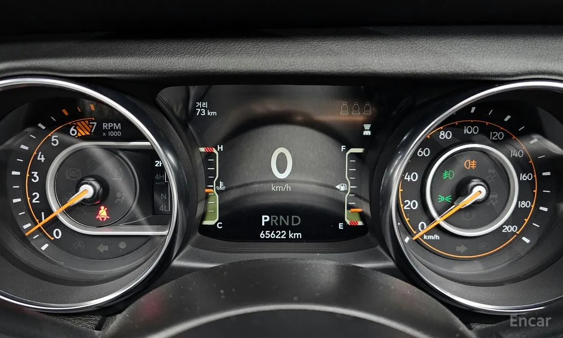 Jeep Wrangler 2018 2.0 Overland Power Top 4Door