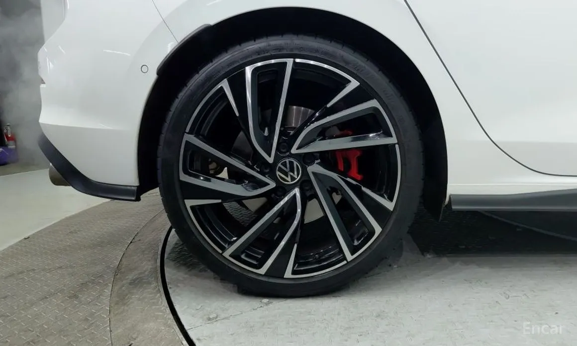 Volkswagen Golf 2022 2.0 GTI