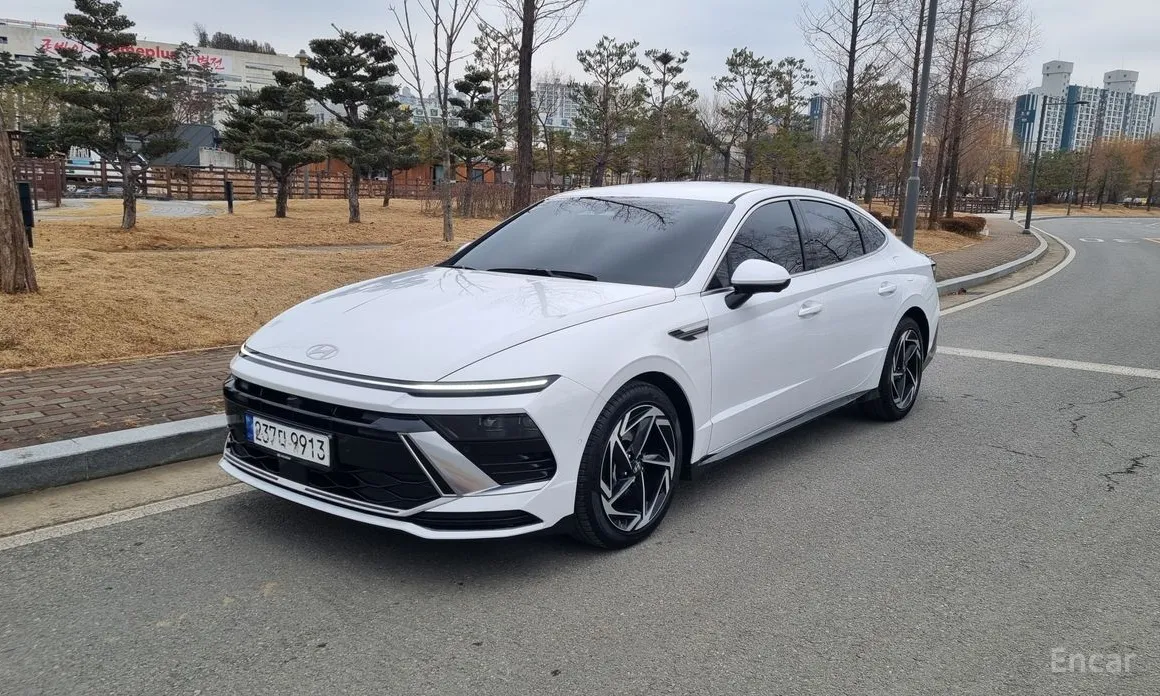 Hyundai Sonata 2023 1.6 Turbo
