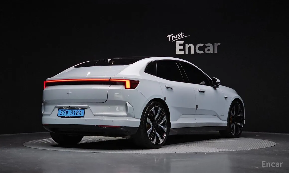 Polestar 4 2024 Long Range Duel Moter