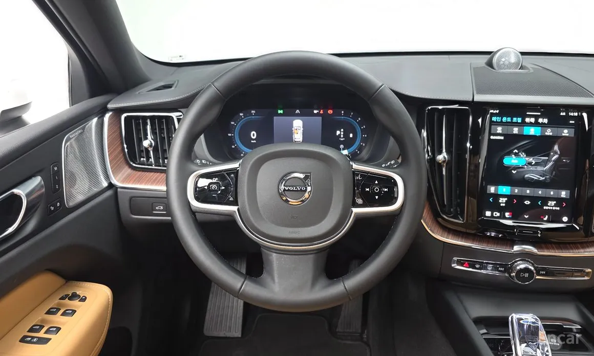 Volvo XC60 2017 B5 Ultra Bright