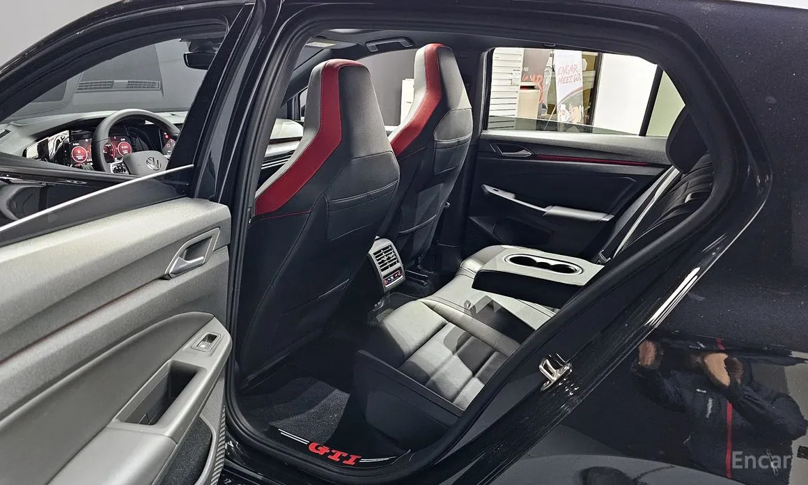 Volkswagen Golf 2022 2.0 GTI