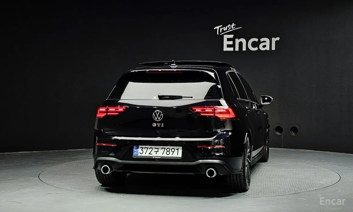 Volkswagen Golf 2022 2.0 GTI